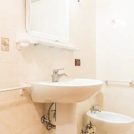 Villaggio Lido Del Sole ביביונה