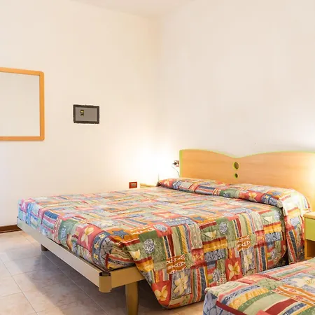 شقة Villaggio Lido Del Sole بيبيوني