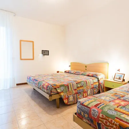 Villaggio Lido Del Sole * بيبيوني