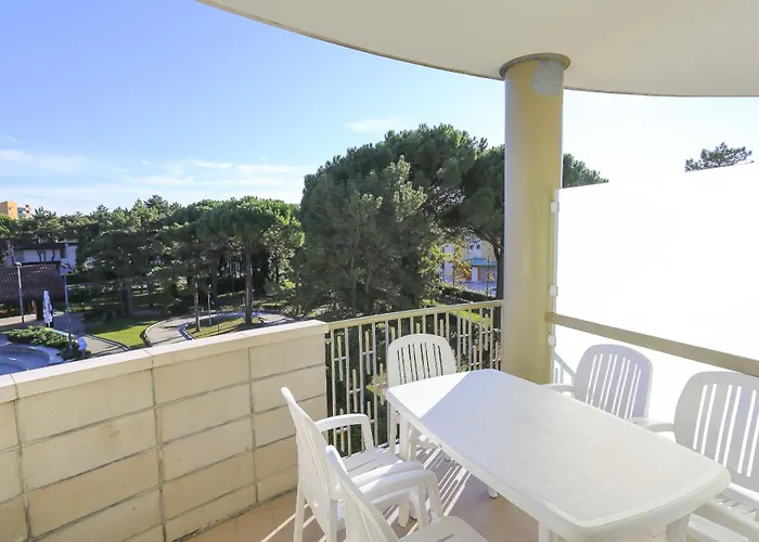 Апартаменти Villaggio Lido Del Sole Бібіоне